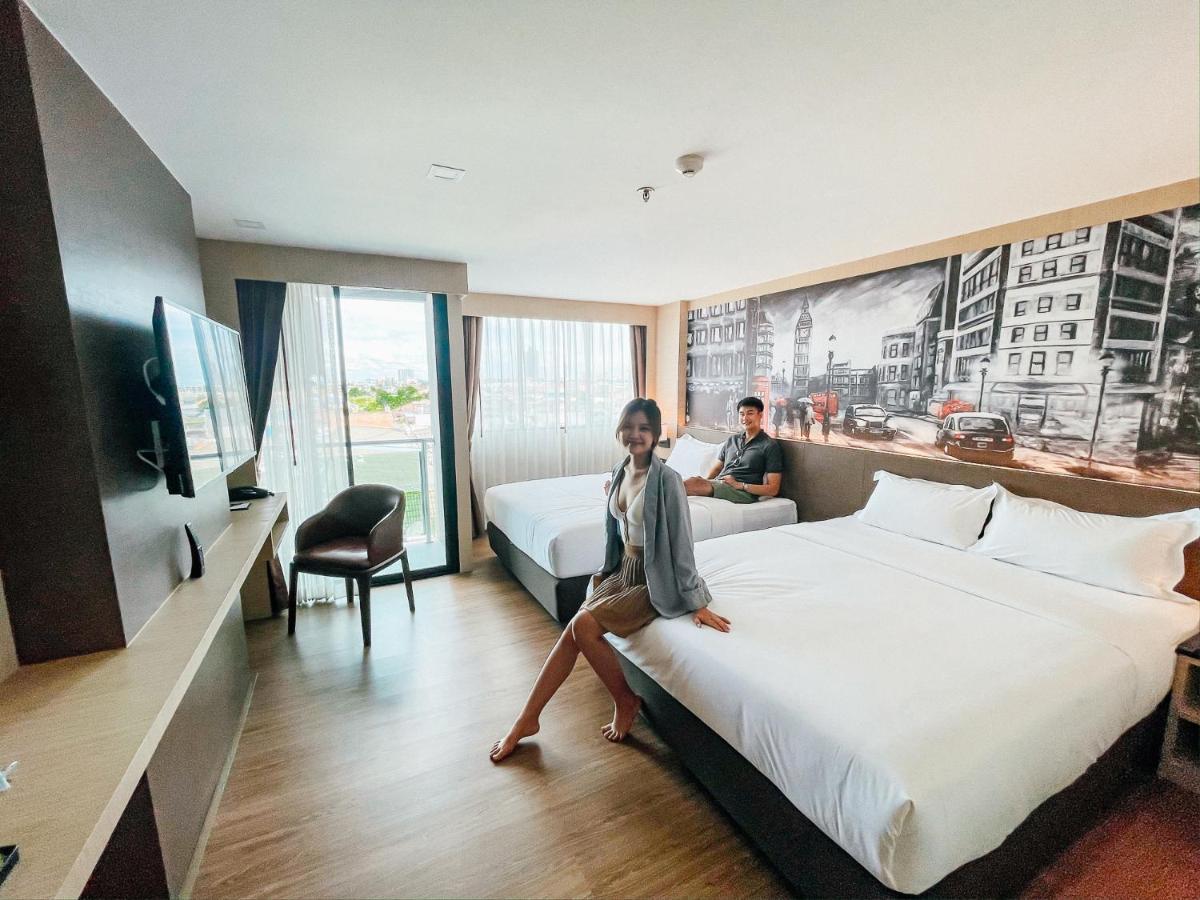 Glow Pattaya Dış mekan fotoğraf